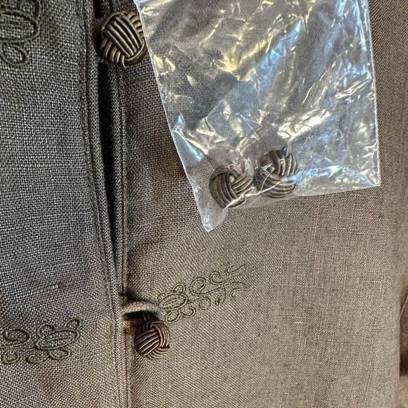 Chico’s Olive Green Tian 100% Linen Asian Art Jacket Blazer Coat Long Sleeve 2 - Picture 6 of 13